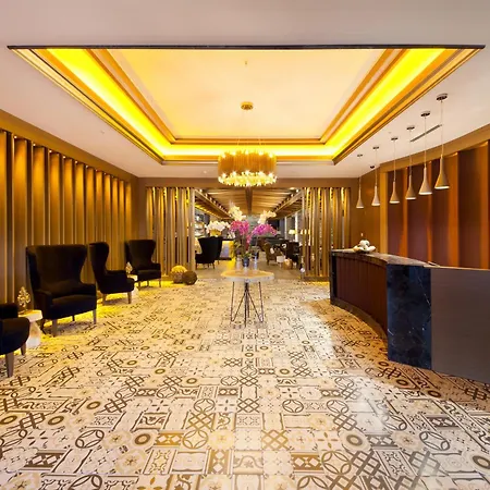 Magna Pivot Hotel